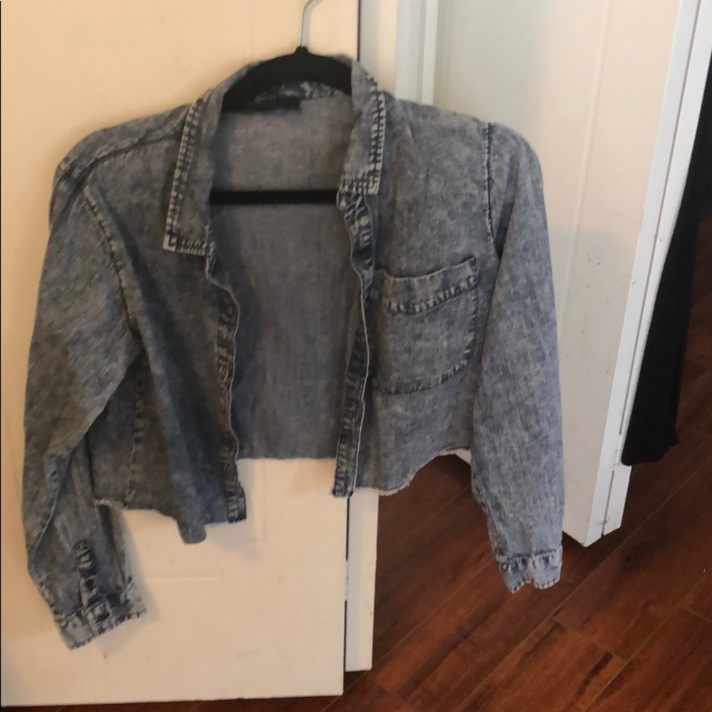 Light cropped jacket